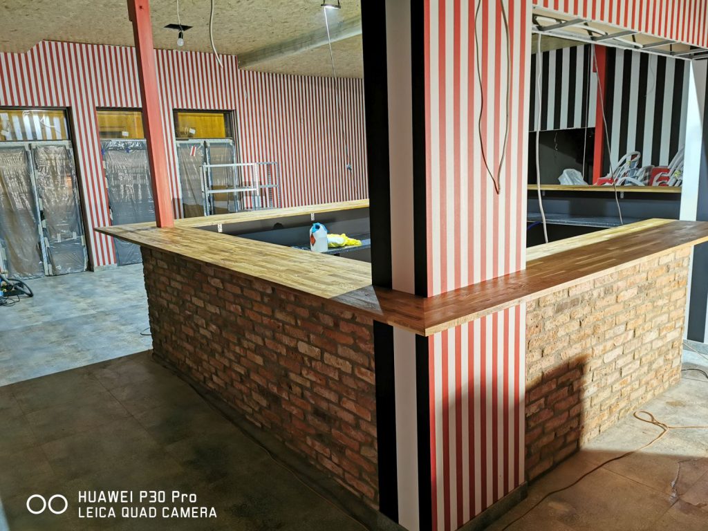 club american pub 53