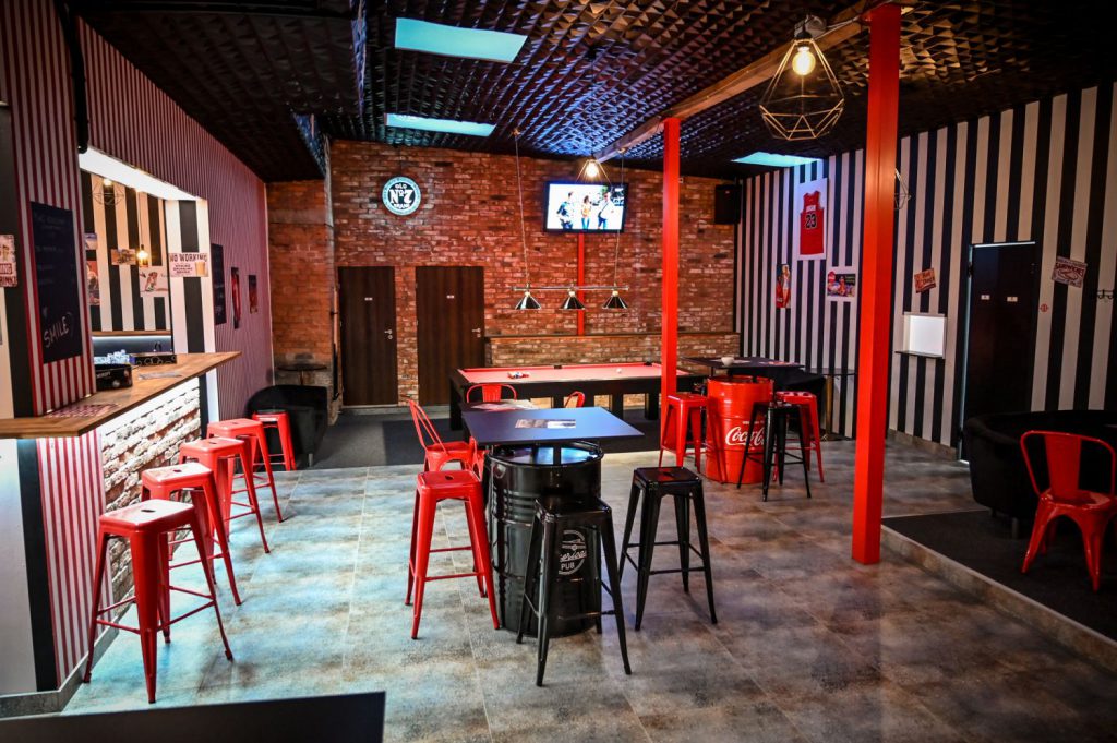club american pub 67