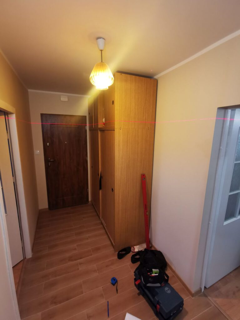 szafa czestochowa polnoc 3