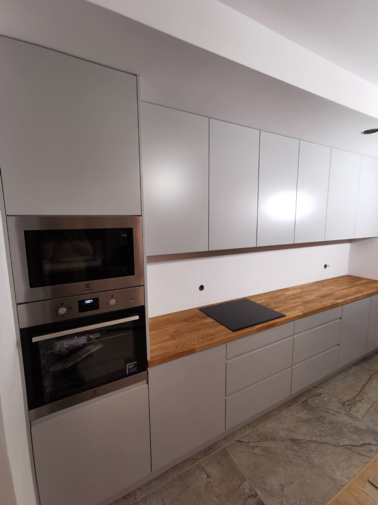 FRONTY LAKIEROWANE MDF 40STOPNI UCHWYT