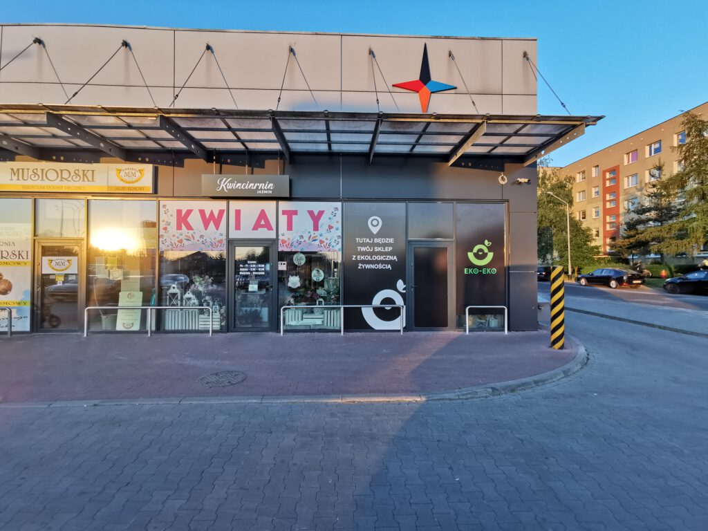 POLNOC REGALY DO SKLEPU NA WYMIAR