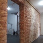 Remont lokali biurowych E obrobka ościeżnic cegłą dekoracyjną Remont lokali biurowych E obrobka ościeżnic cegłą dekoracyjną